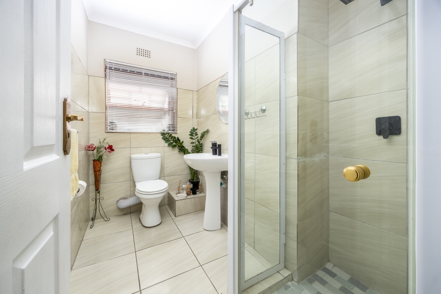 4 Bedroom Property for Sale in Mabille Park Western Cape